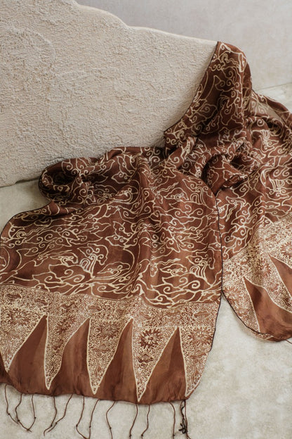Syal Batik Sutra Mega Mendung - Brown - 45