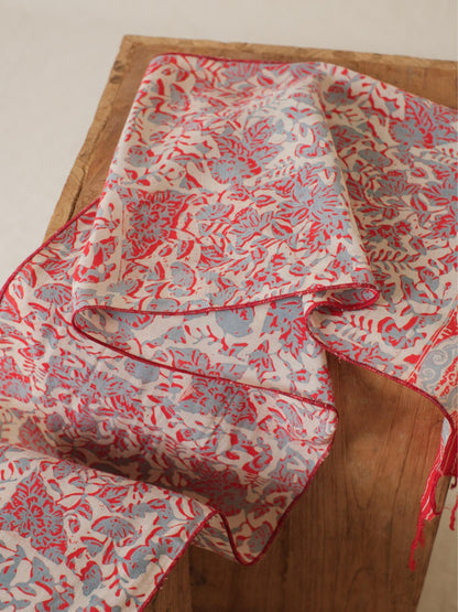 Scarf Batik Apusan - Menari - Pink | DNA
