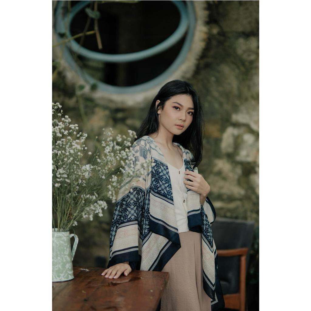 (DEFECT SALE) Adel Outer