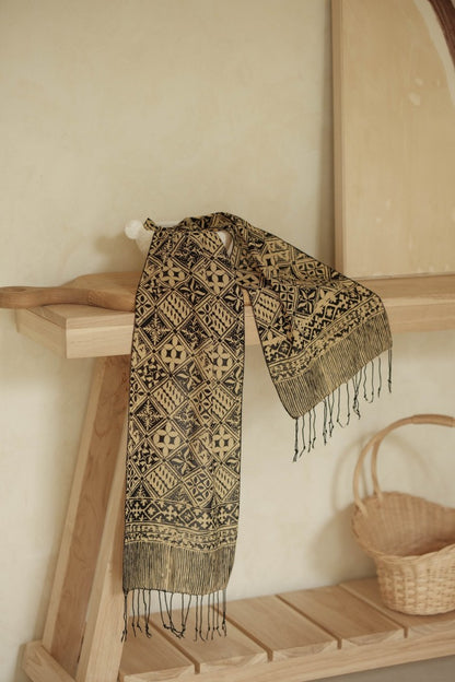 Scarf Batik Tambal - Black | DNE