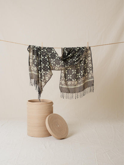 Scarf Batik 50 - Kawung - Black | DNE