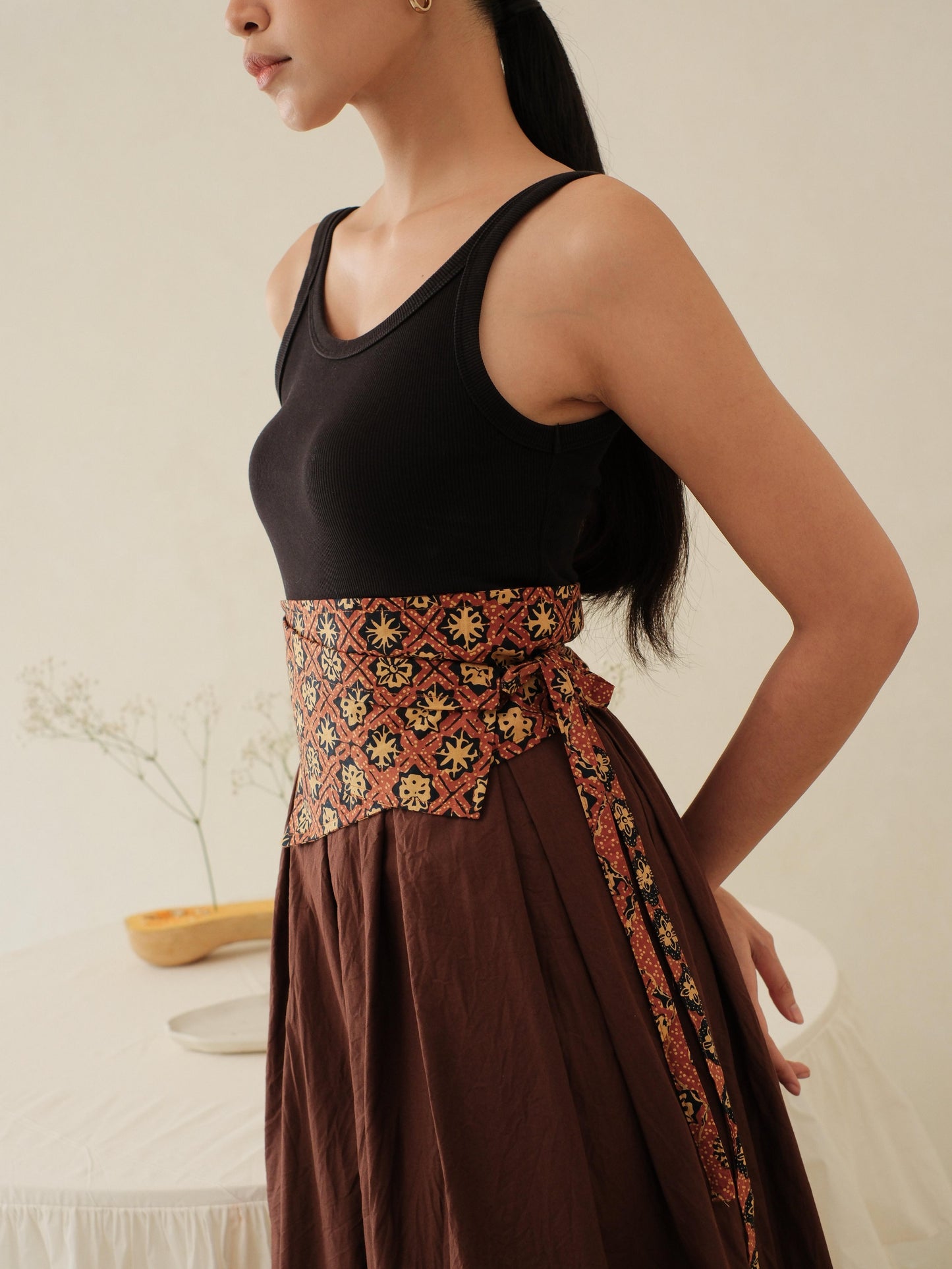 Nadia in Sogan - Obi Belt Batik