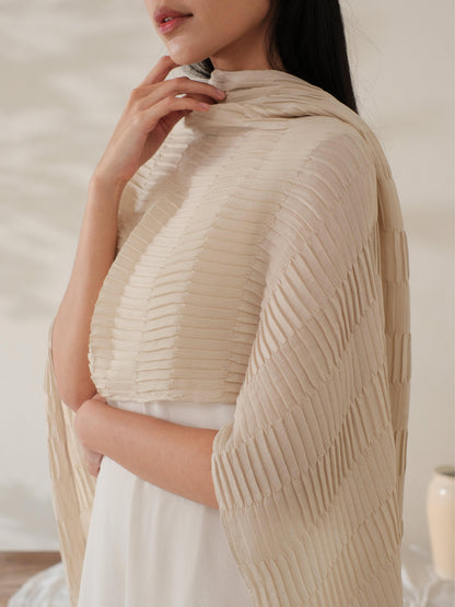 Safa in Cream Shawl - Selendang Batik