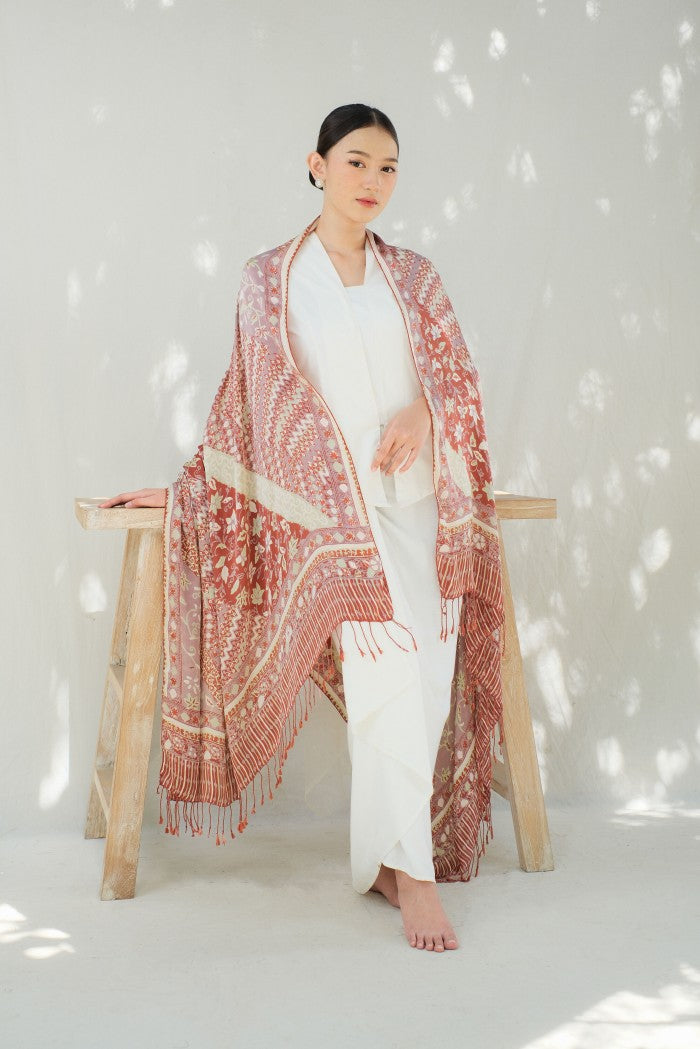 Selendang Sutra Batik Tulis - Rimba Jawi - Red