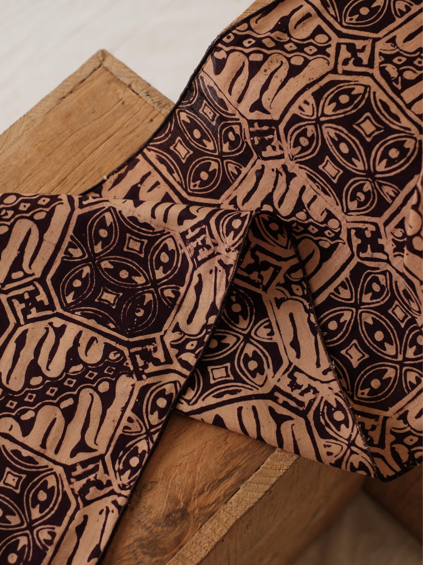 Scarf Batik Tambal Kombi - Brown | DNR