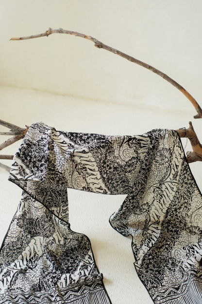 Scarf Batik TCE Parang Bunga Black