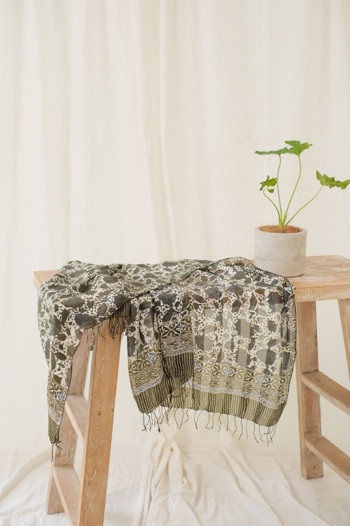 Selendang Sutra Batik - 90 - SLDG90BR07