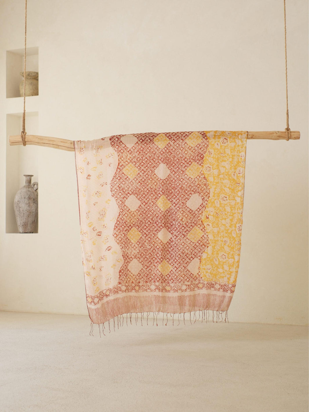 Selendang Sutra Batik - Kawung Daun - Brown Yellow