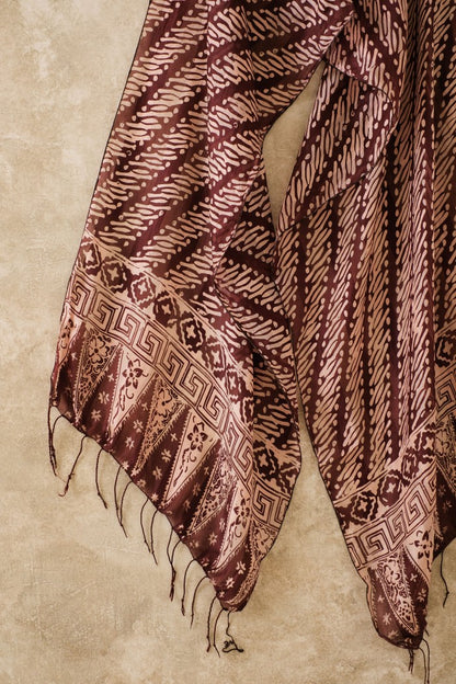 Syal Batik Sutra Parang - Brown - 45