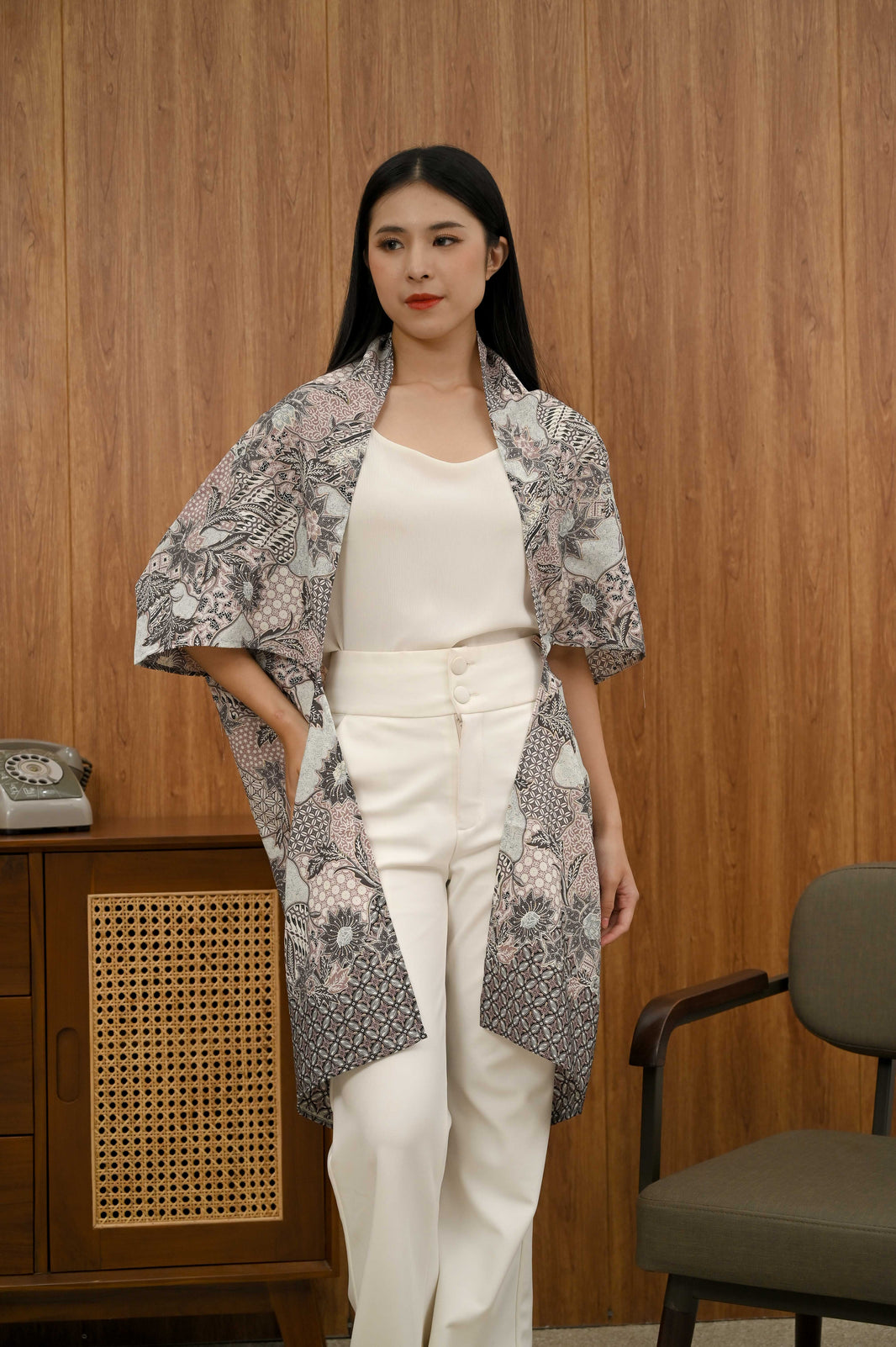 Ayu Batik Outer