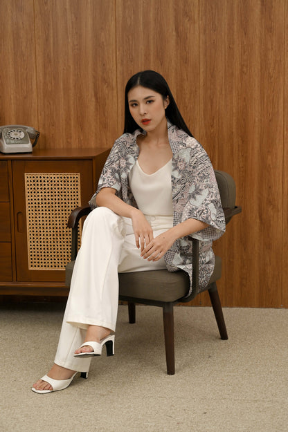 Ayu Batik Outer