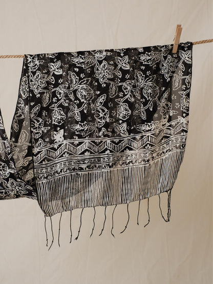 Syal Batik Sutra - Daun Lembayung - Black - 35