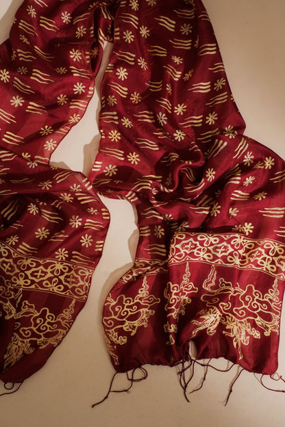 Syal Batik Sutra Melati Garis - Red - 45