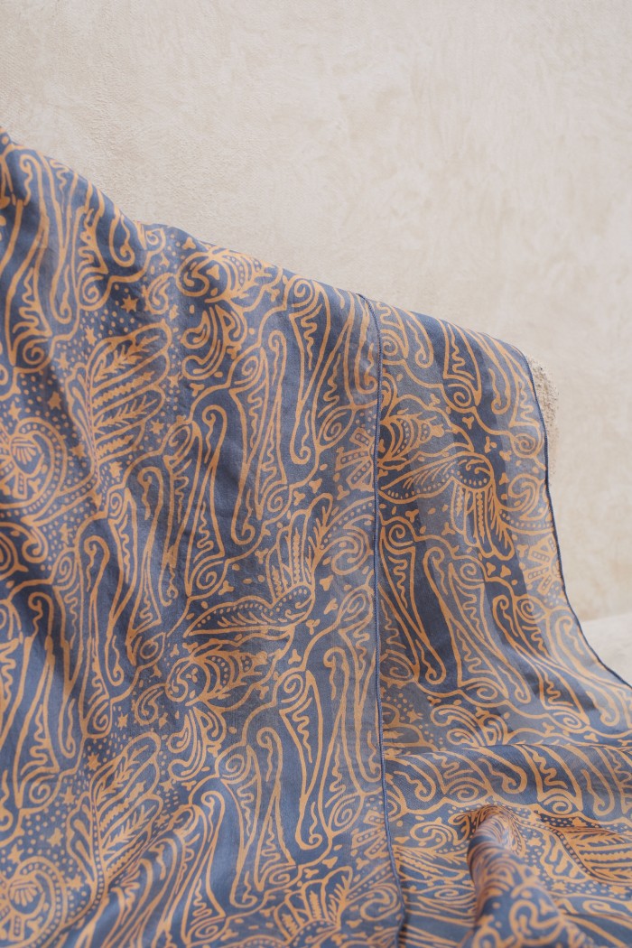 Syal Batik Sutra Parang Curigo 2 - Blue - 45