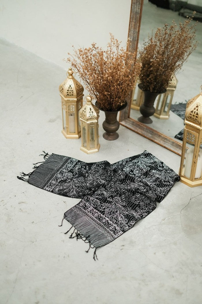 Scarf Batik E74 Black