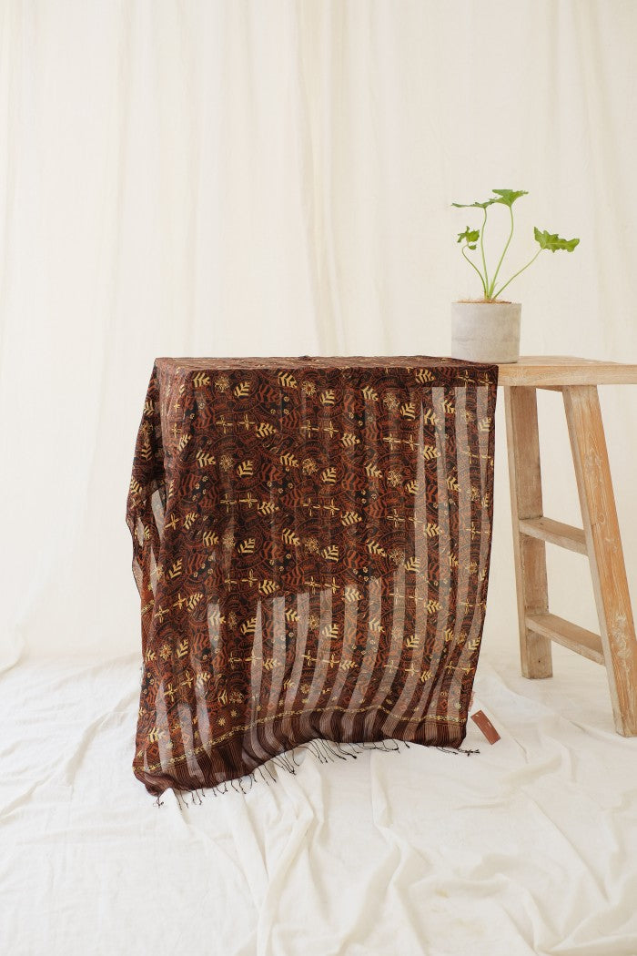 Selendang Sutra Batik - Daun Garis - 90