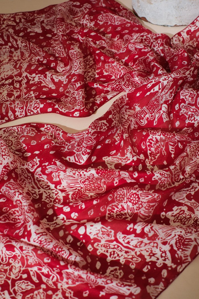 Syal Batik Sutra Sekar Jagad - Red - 45
