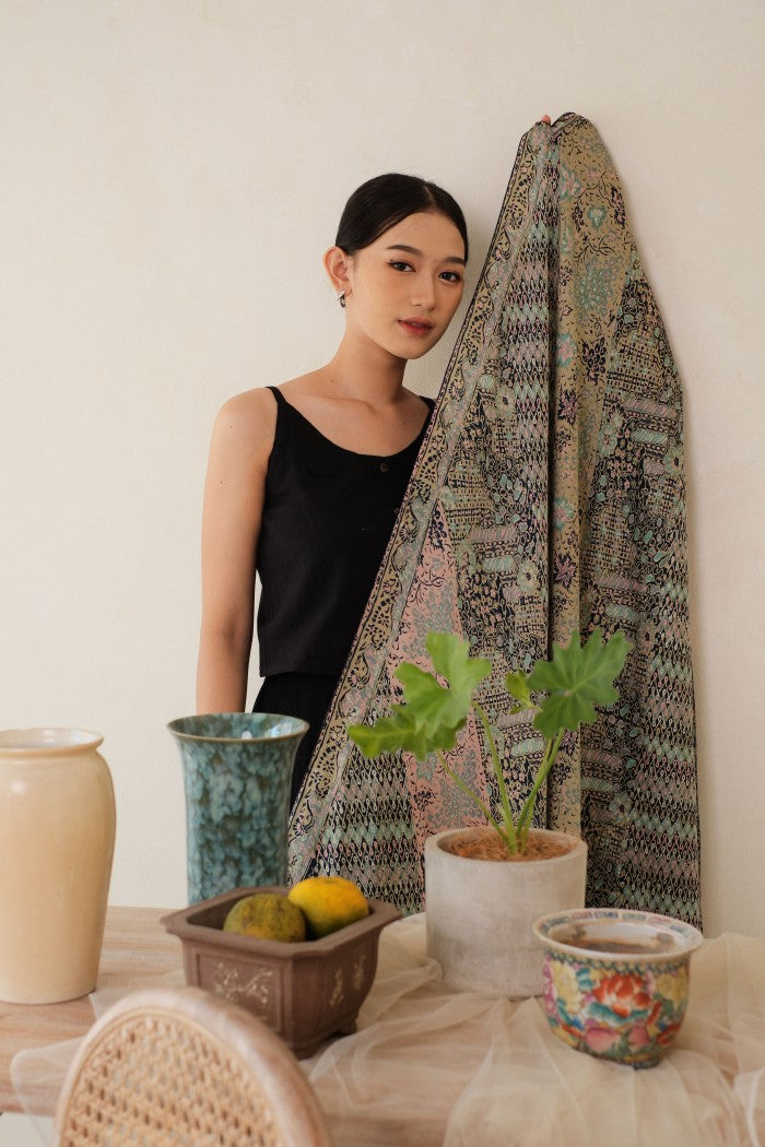Rimba Jawi in Blue Pink - Selendang Sutra Batik Tulis