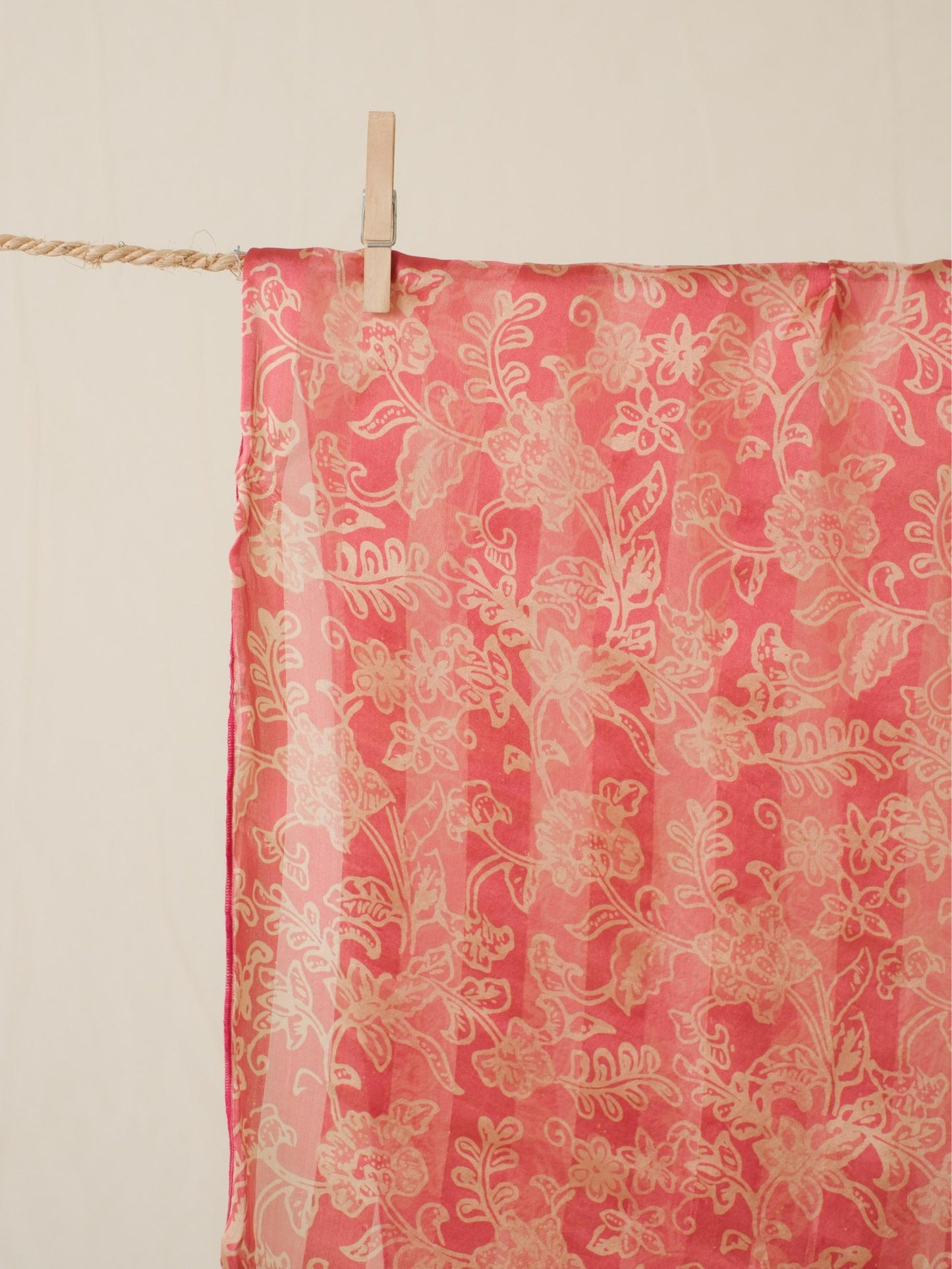 Syal Batik Sutra - Daun - Pink - 35