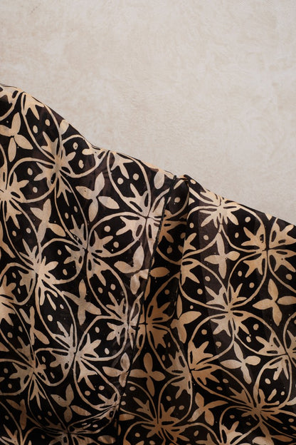Syal Batik Sutra Kawung Bribil - Black - 45