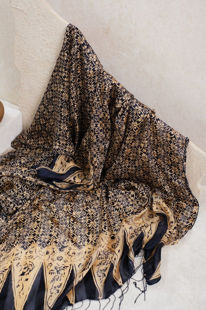 Selendang Sutra Batik - Kawung Bribil in Blue - 90