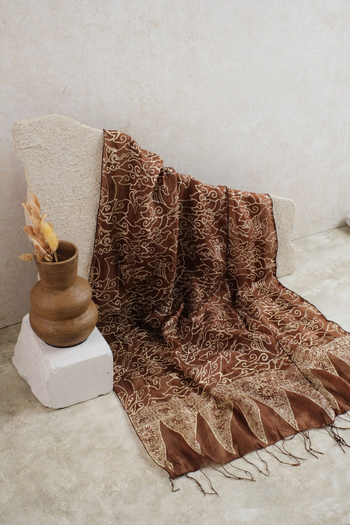 Syal Batik Sutra Mega Mendung - Brown - 45