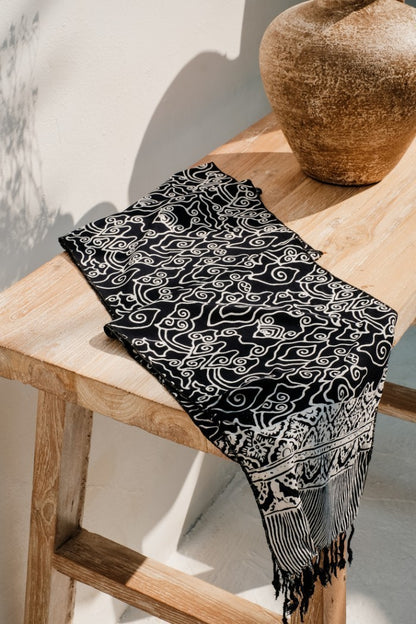 Scarf Batik TCE Mega Mendung Black