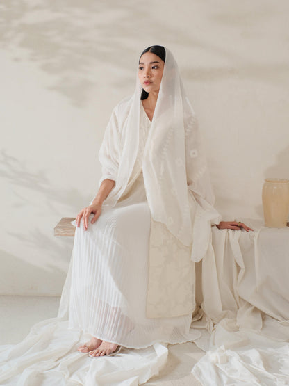 Noor in White Shawl - Selendang Batik