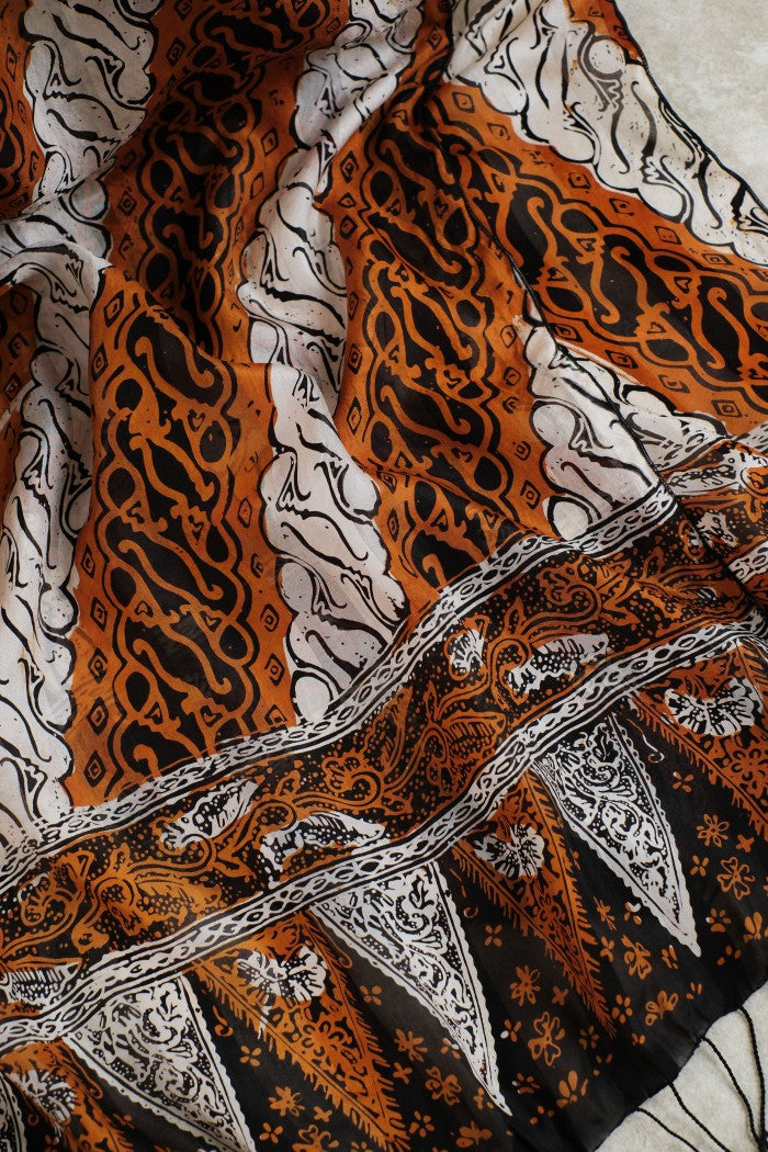 Syal Batik Sutra Parang Rusak - Brown - 45