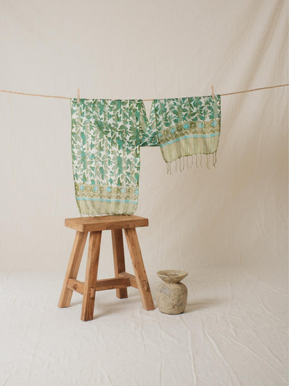 Syal Batik Sutra - Rimbun - Green - 35