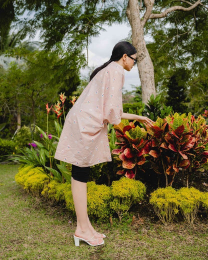 Manika Cream Outer