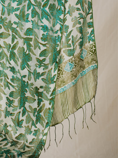 Syal Batik Sutra - Rimbun - Green - 35