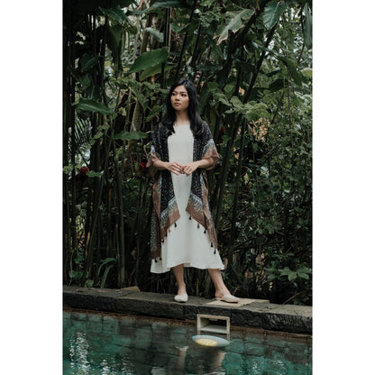(DEFECT SALE) Jayanti Black Outer