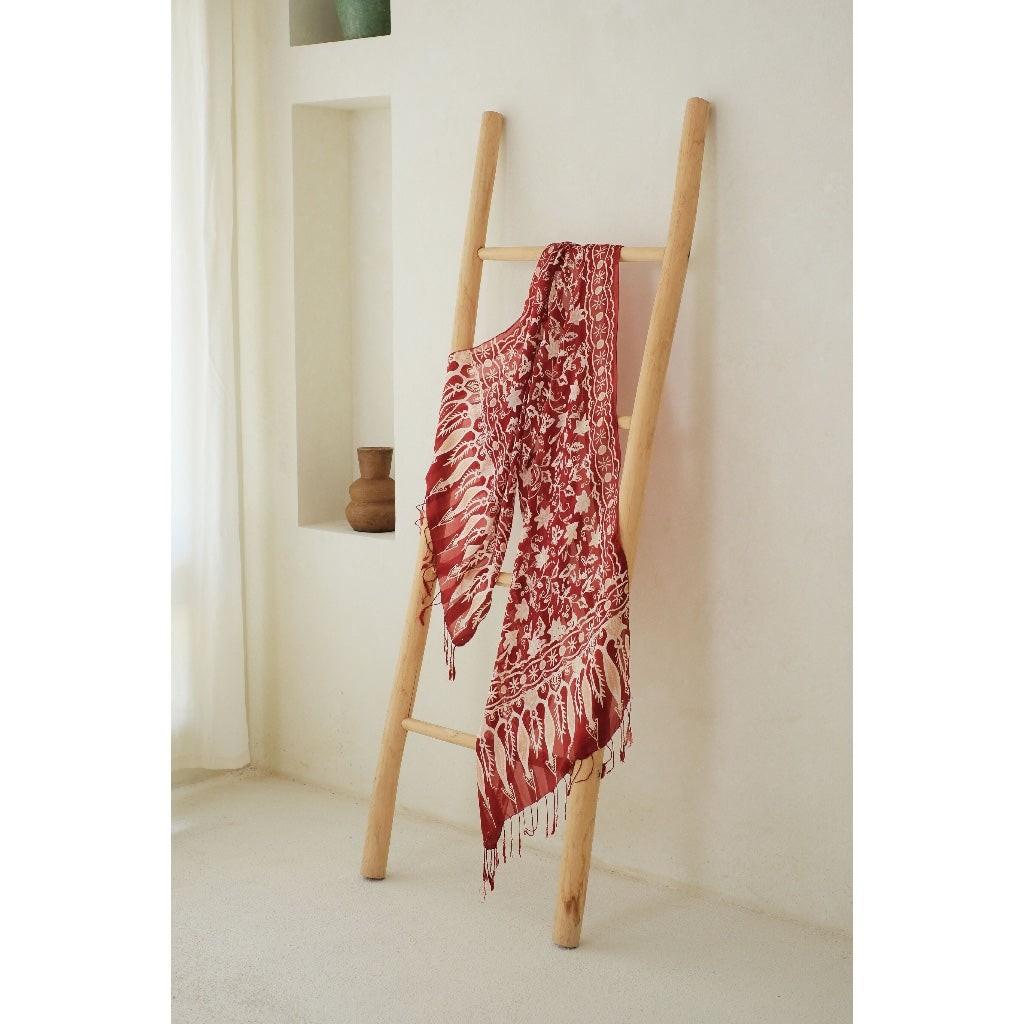Syal Batik Sutra Daun Bintang in Red - 55