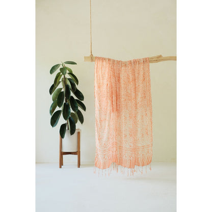 Nori in Cream - Selendang Sutra Batik