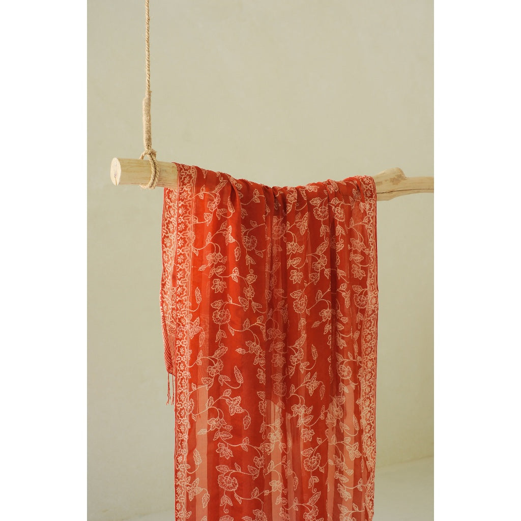 Selendang Sutra Batik Susan in Red