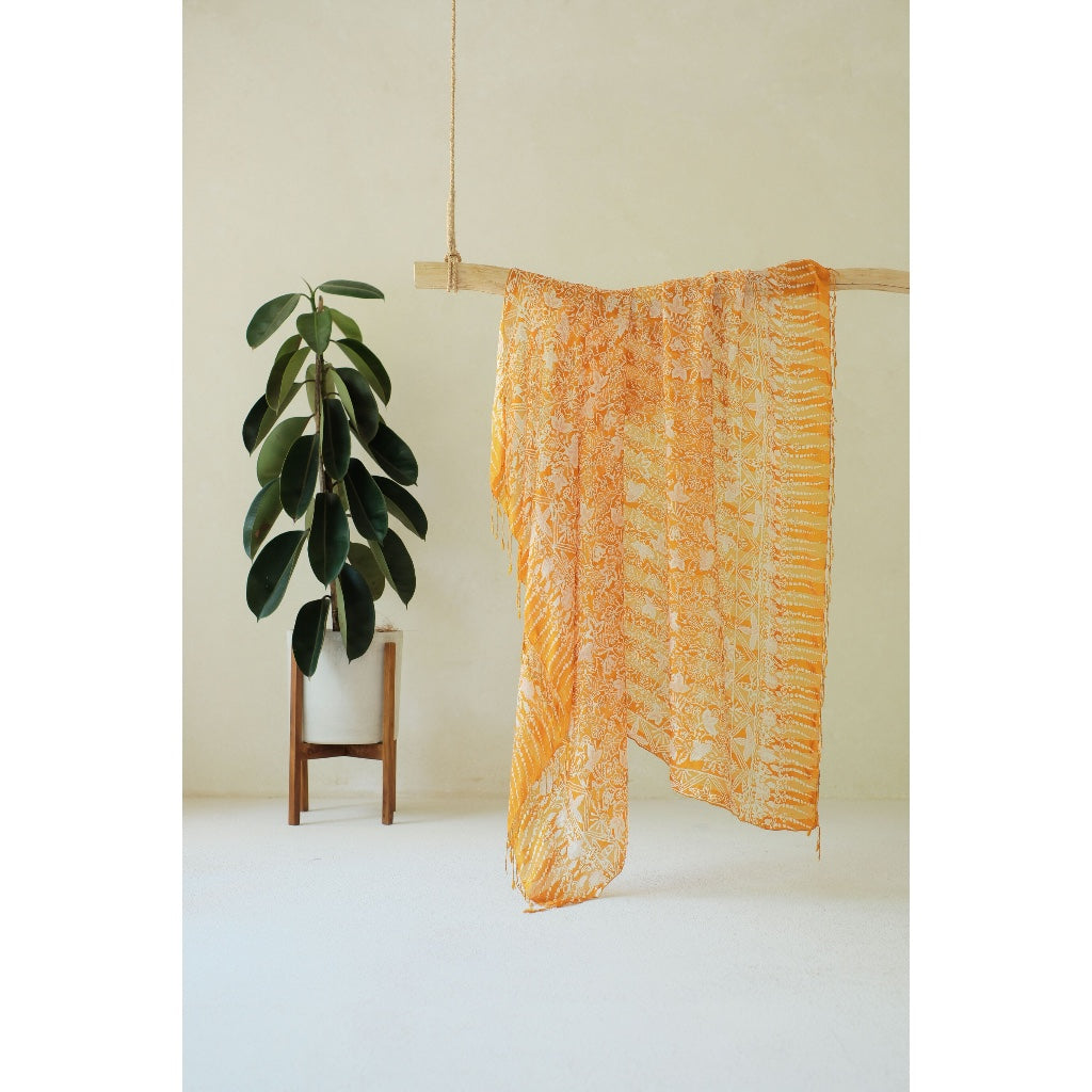 Peacock in Yellow - Selendang Sutra Batik