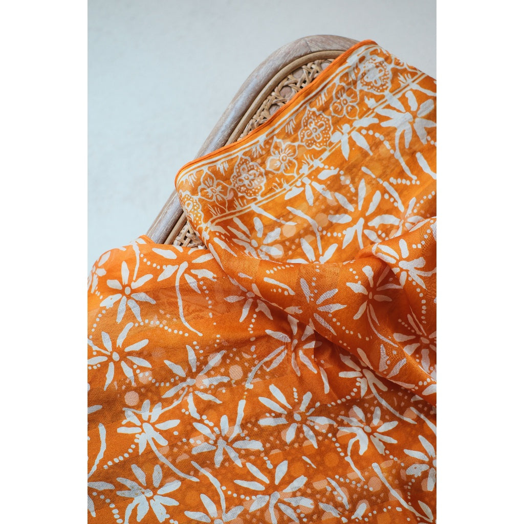 Syal Batik Sutra Melati in Gold - 55
