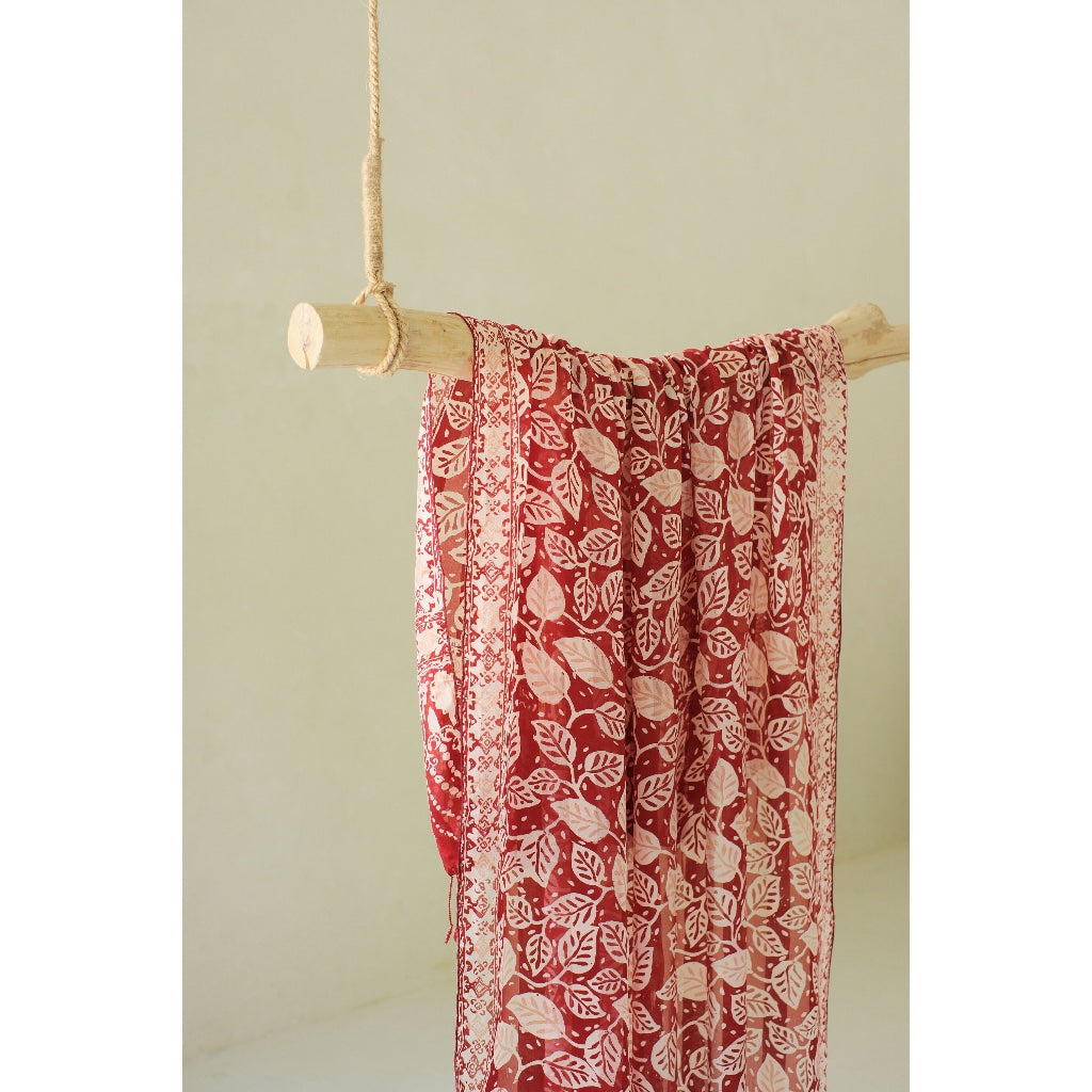 Calathea in Red - Selendang Sutra Batik