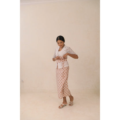 Kana in Cream - Obi Belt Batik