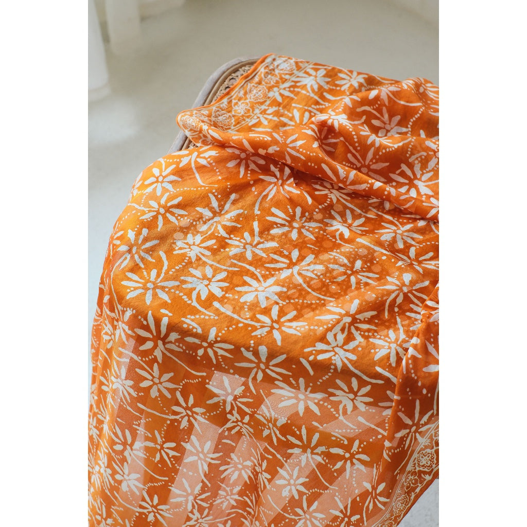 Syal Batik Sutra Melati in Gold - 55