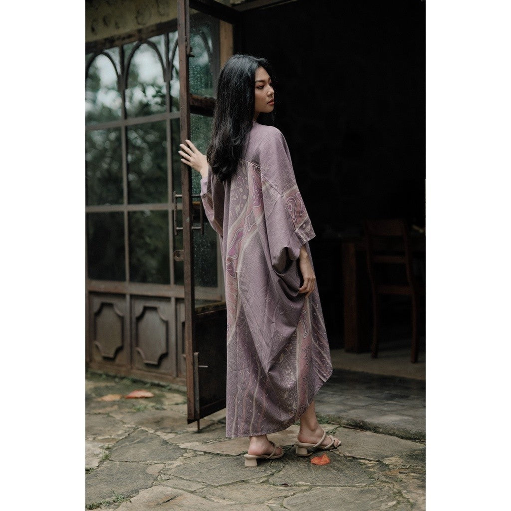 Amira Kaftan Dress Batik 17