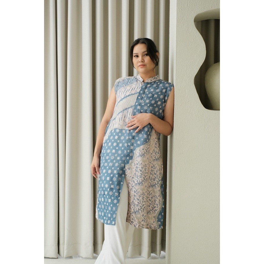 Talitha Tunik in Light Blue - Dress Outer Batik