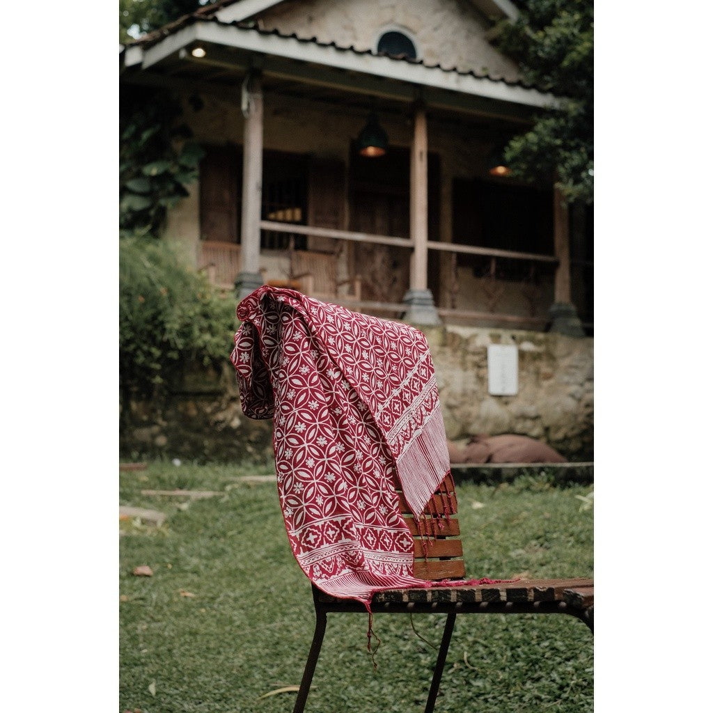 Scarf Batik TCN Kawung 3 Maroon Red