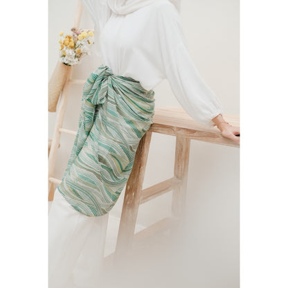 Mira in Green Shawl