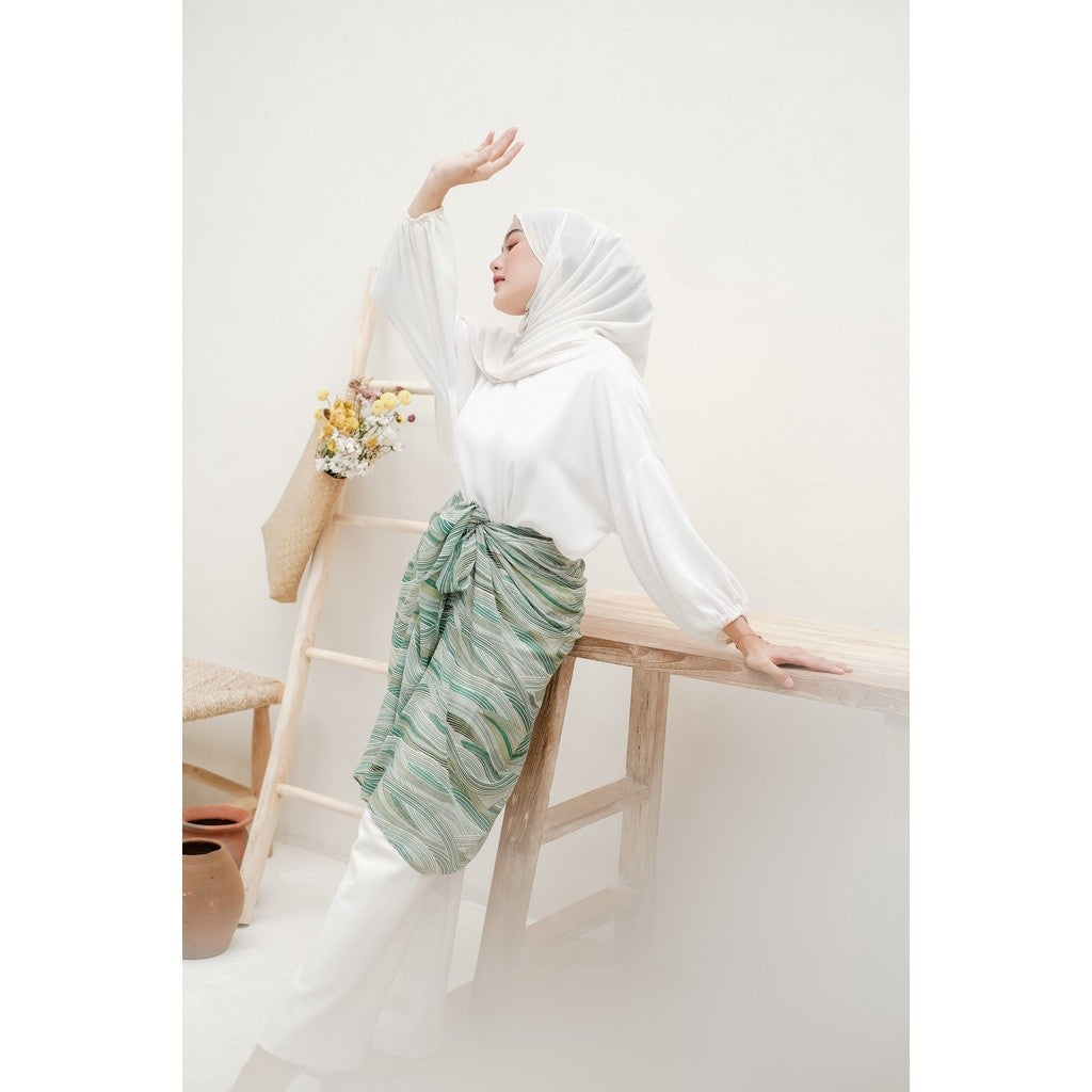 Mira in Green Shawl