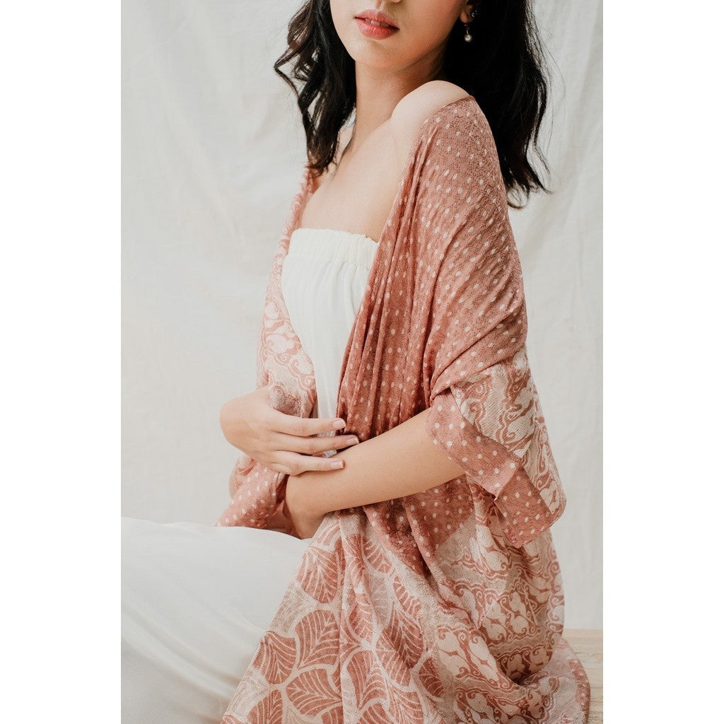 Kirana 55 Outer Kaftan Batik