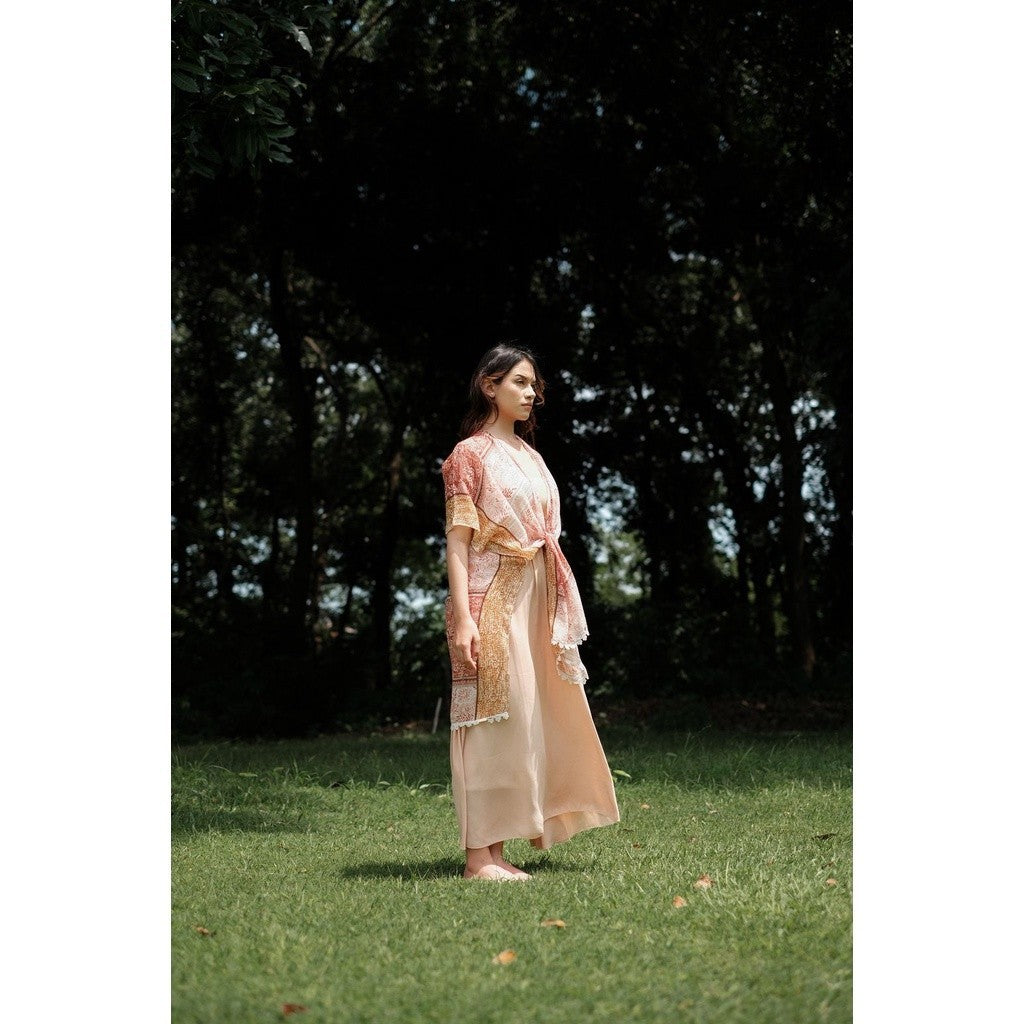Niki Outer