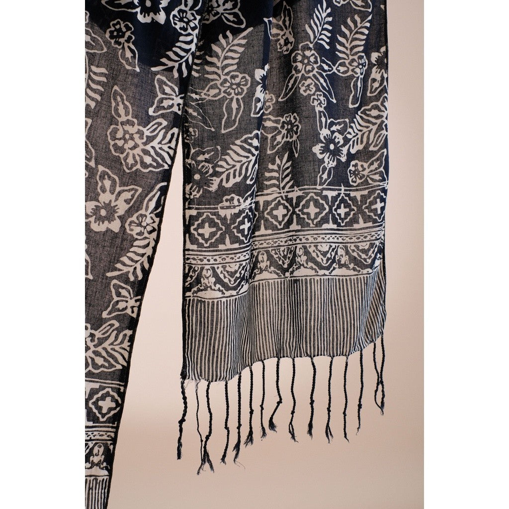 Scarf Batik TCE Daun 2 Black