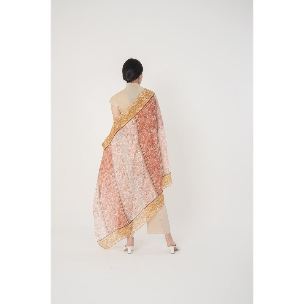 Niki Shawl
